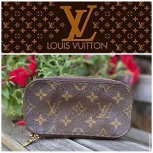 Louis Vuitton, vintage, trousse blush pouch Monogram canvas case.